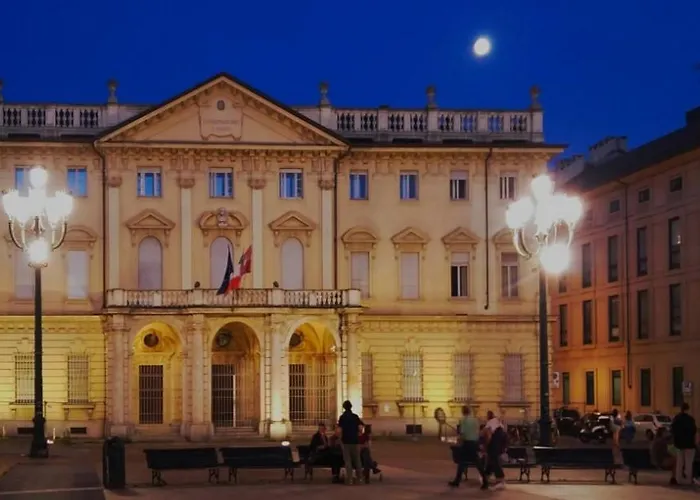 Bodoni Star